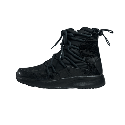 Nike TANJUN HIGH RISE Black Nike Tanjun High Rise Snow Boots