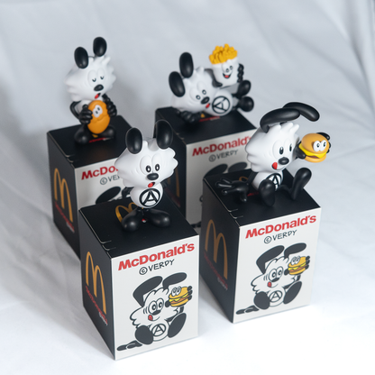 VERDY  VICK McDonald Figure 4sets ヴェルディー ヴィック マクドナルド 限定 コラボ フィギア 4体セット
