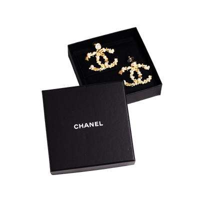 CHANEL Big CC Multi Charm Gold Earrings シャネル 大ぶり CCマーク マルチチャーム ゴールド ピアス