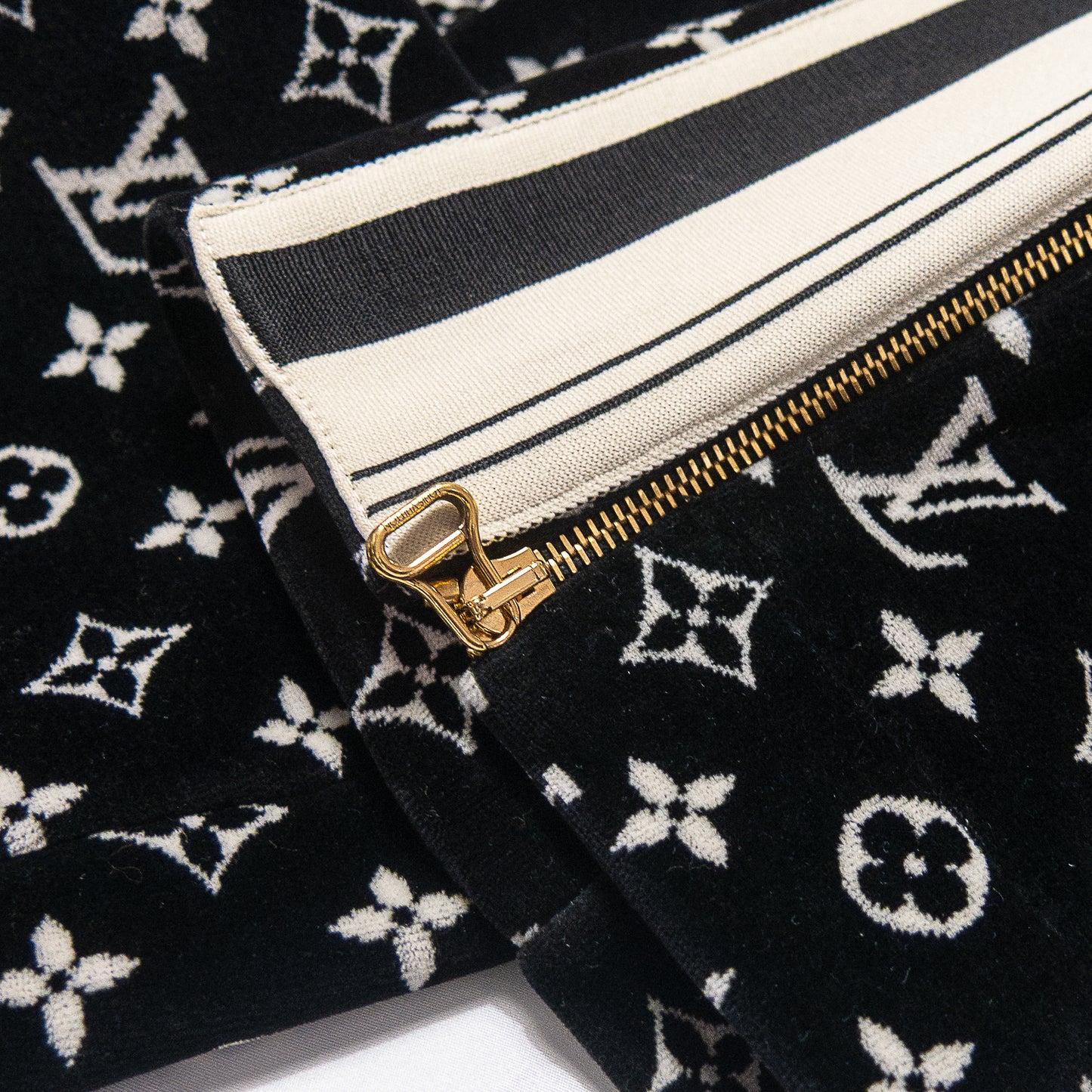 Louis Vuitton Monogram Toweling Jogging Pants   ルイヴィトン モノグラム  タオリング ジョギングパンツ